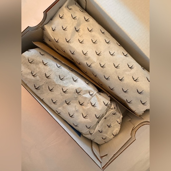 Deer Stags Slipperooz. NWT. Size 1M. Wonderfully Warm. Indoor/Outdoor sole. - Picture 10 of 12